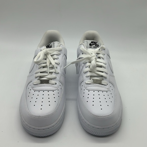 New Men’s Nike Air Force 1 Flyease Triple White Sneakers FD1146-100 NWOB - Picture 3 of 5